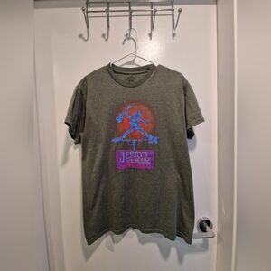 JERRY'S ICE HOUSE Graphic Tee - Olive